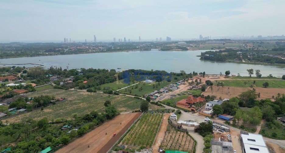 For sale 3 bedrooms house in East Pattaya, Pattaya