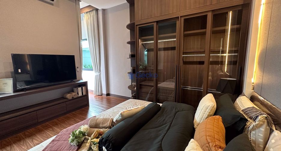 For sale 3 bedrooms house in East Pattaya, Pattaya