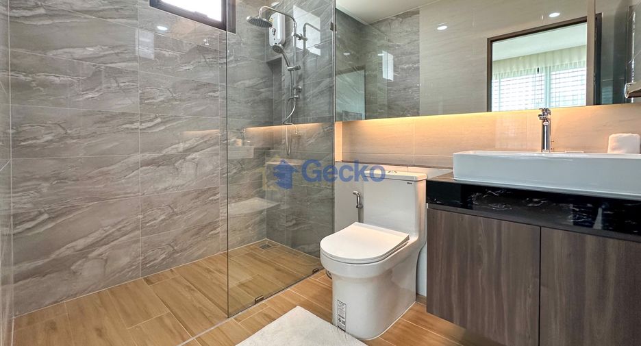 À vendre 4 chambres maison à East Pattaya, Pattaya