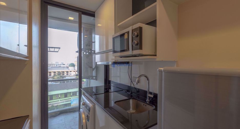 For sale 1 bed condo in Bang Lamung, Chonburi