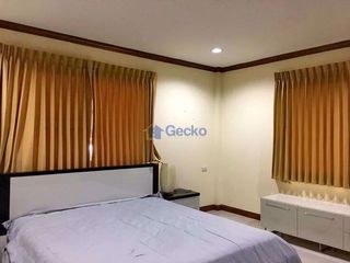 For rent 4 bedrooms house in Bang Lamung, Chonburi