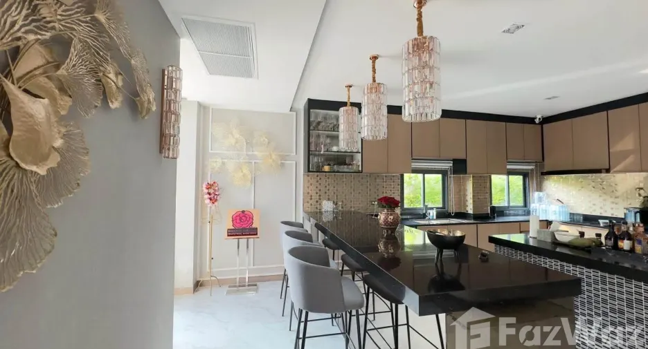 À vendre 3 chambres villa à Huay Yai, Pattaya
