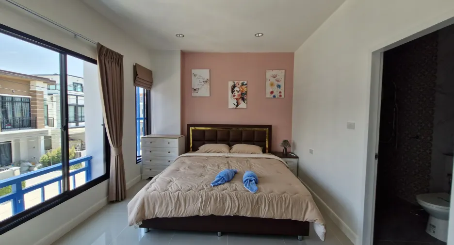 For rent 3 bedrooms house in Cha Am, Phetchaburi