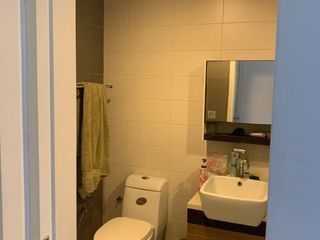 Продажа 1 кровать кондо в Пхра Кханонг, Бангкок