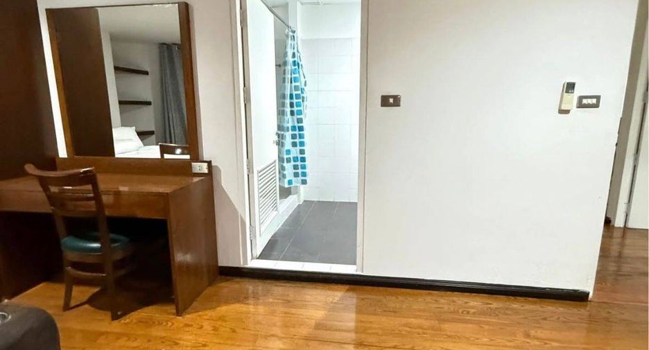 Wohnung zur Miete mit 2 Zimmer in Watthana, Bangkok