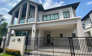 Haus zur Miete und zum Kauf mit 5 Zimmer in Sai Mai, Bangkok