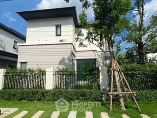 For rent そして for sale 5 ベッドルーム house in Sai Mai, Bangkok
