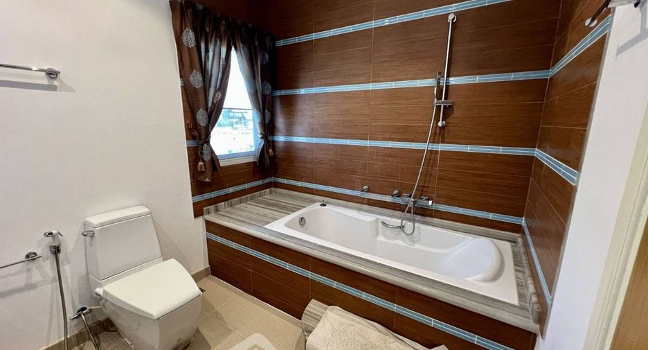Villa zum Kauf mit 7 Zimmer in Jomtien, Pattaya