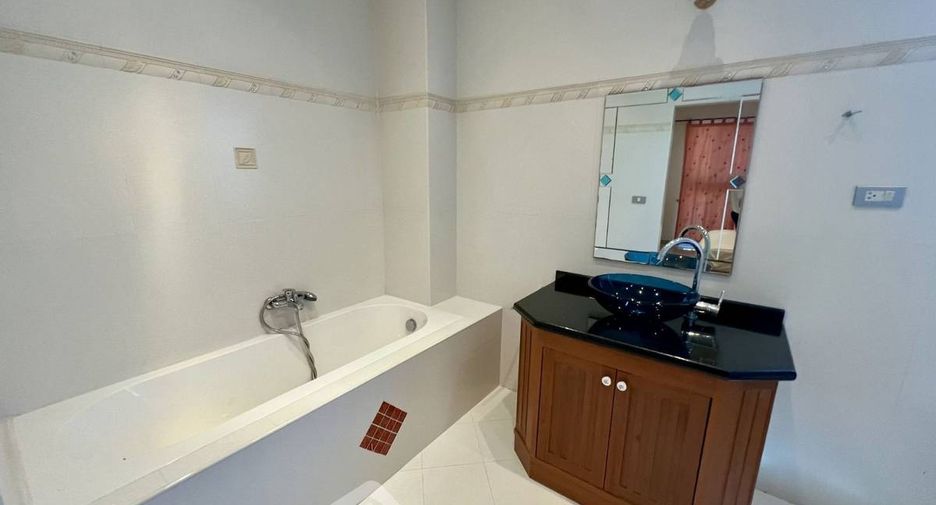 Villa zum Kauf mit 7 Zimmer in Jomtien, Pattaya