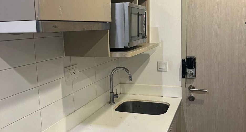 À vendre 1 chambre condo à Bang Rak, Bangkok