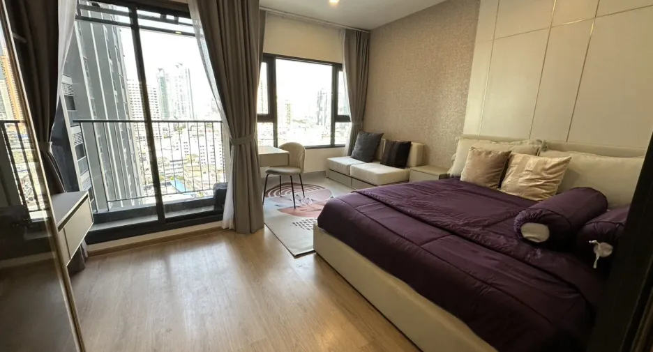 For rent スタジオ condo in Khlong Toei, Bangkok