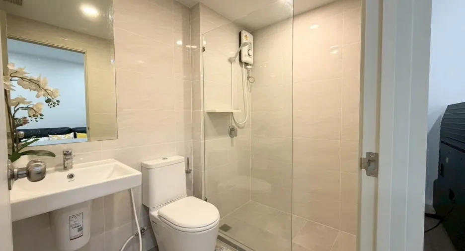 À louer 1 chambre condo à Bang Phlat, Bangkok