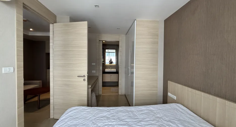 For rent 1 bed condo in Sathon, Bangkok