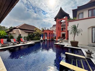 For rent and for sale 5 bedrooms house in Bang Lamung, Chonburi
