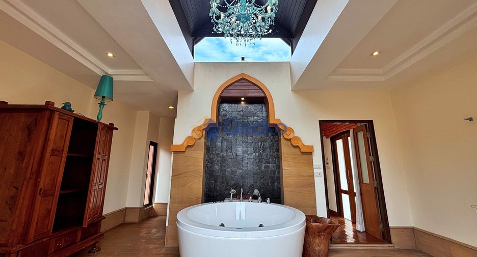 Haus zur Miete und zum Kauf mit 5 Zimmer in East Pattaya, Pattaya