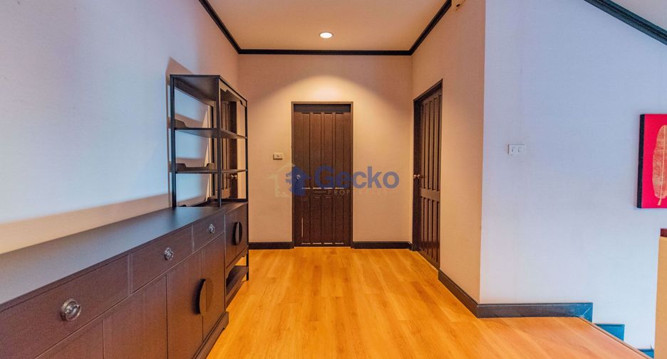 For sale 3 ベッドルーム house in East Pattaya, Pattaya