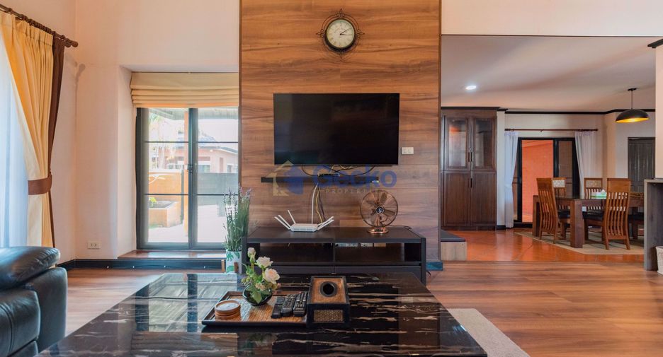 For sale 3 ベッドルーム house in East Pattaya, Pattaya