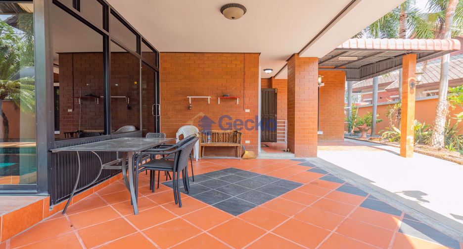 For sale 3 ベッドルーム house in East Pattaya, Pattaya