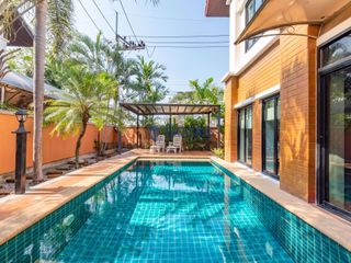 出售 3 卧室 独立屋 在 Bang Lamung, Chon Buri