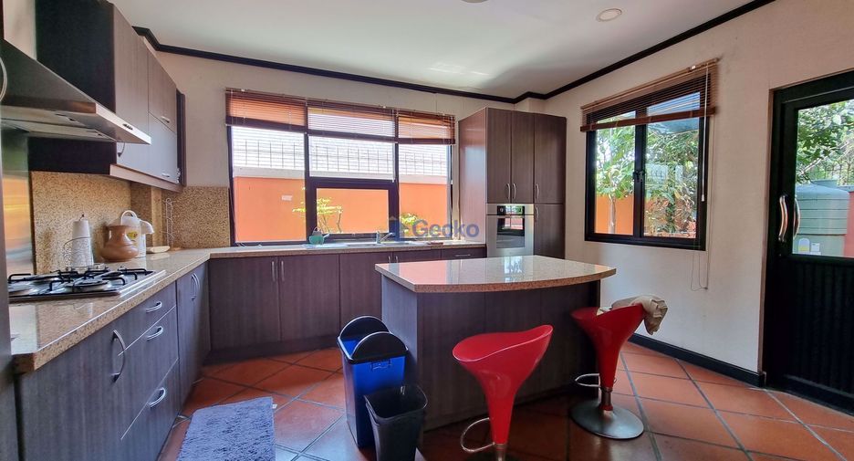 ขาย 3 ห้องนอน บ้านเดี่ยว ใน พัทยาตะวันออก, พัทยา