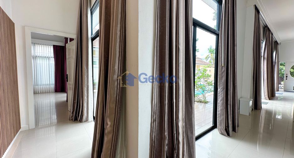 For rent 3 bedrooms house in East Pattaya, Pattaya