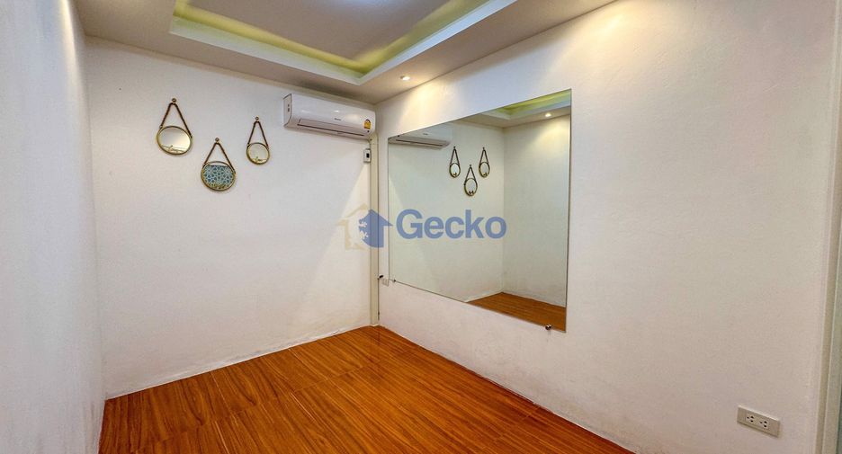 For rent 3 bedrooms house in East Pattaya, Pattaya