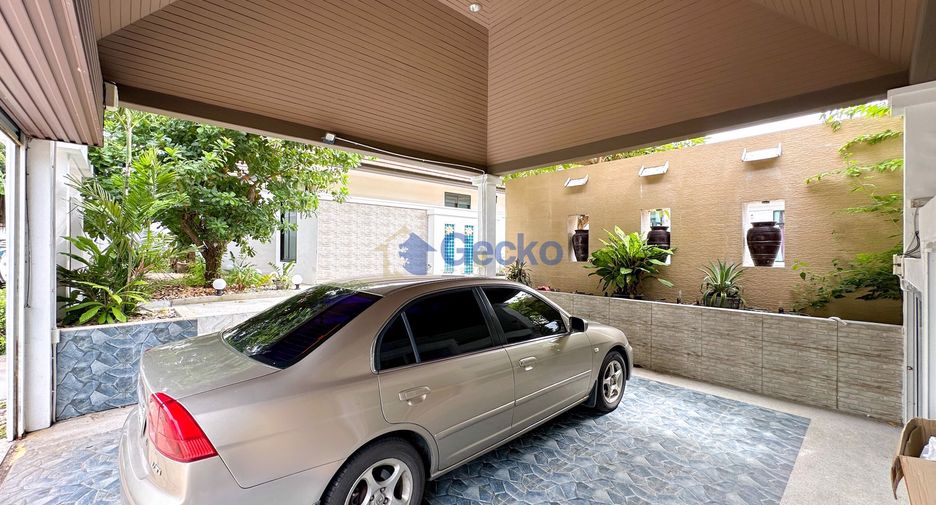 For rent 3 bedrooms house in East Pattaya, Pattaya