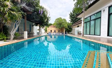 For rent 3 bedrooms house in East Pattaya, Pattaya