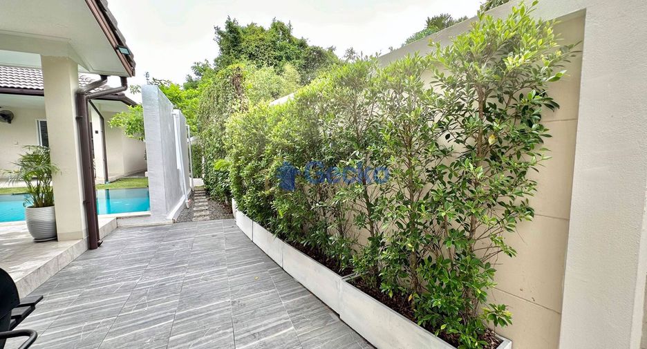 For rent and for sale 6 bedrooms house in Huay Yai, Pattaya