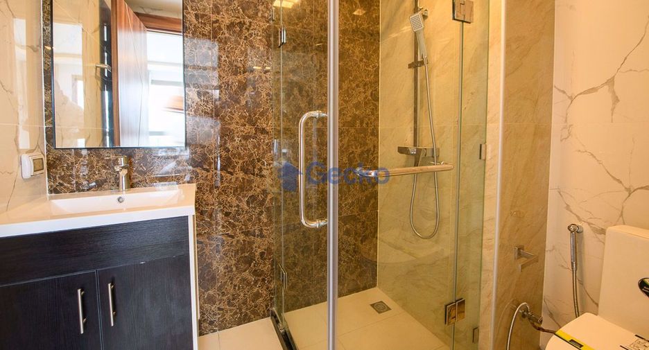 For rent 2 bedrooms condo in South Pattaya, Pattaya