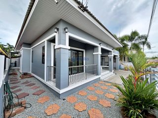出售 3 卧室 独立屋 在 Bang Lamung, Chon Buri