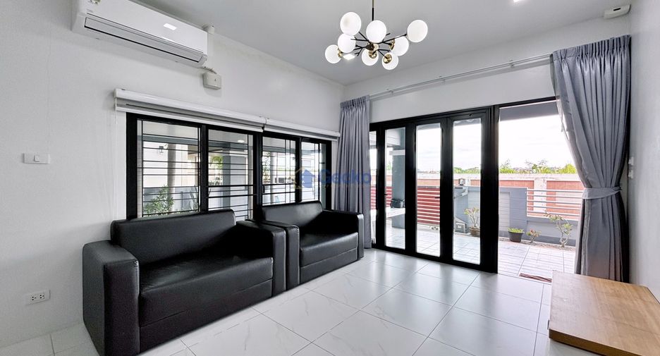 Haus zum Kauf mit 3 Zimmer in East Pattaya, Pattaya