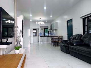 Haus zur Miete und zum Kauf mit 2 Zimmer in Bang Lamung, Chonburi