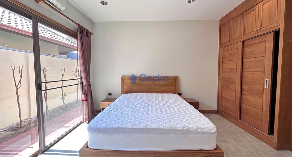 For rent 3 bedrooms house in East Pattaya, Pattaya