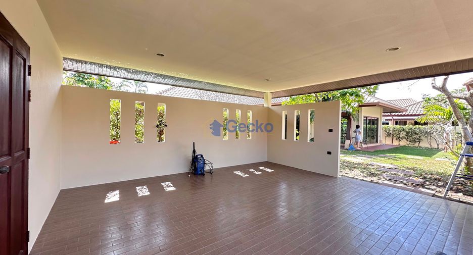 For rent 3 bedrooms house in East Pattaya, Pattaya