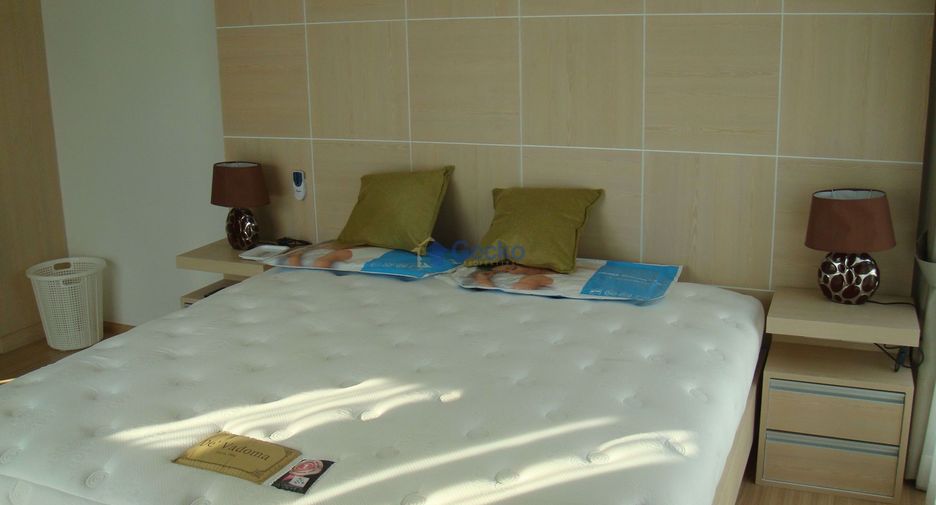 For rent 2 bedrooms condo in South Pattaya, Pattaya