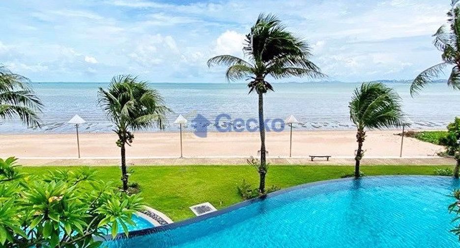 For rent 2 bedrooms condo in North Pattaya, Pattaya