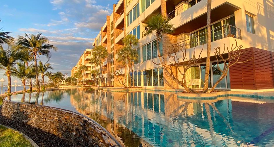 For rent 2 bedrooms condo in North Pattaya, Pattaya