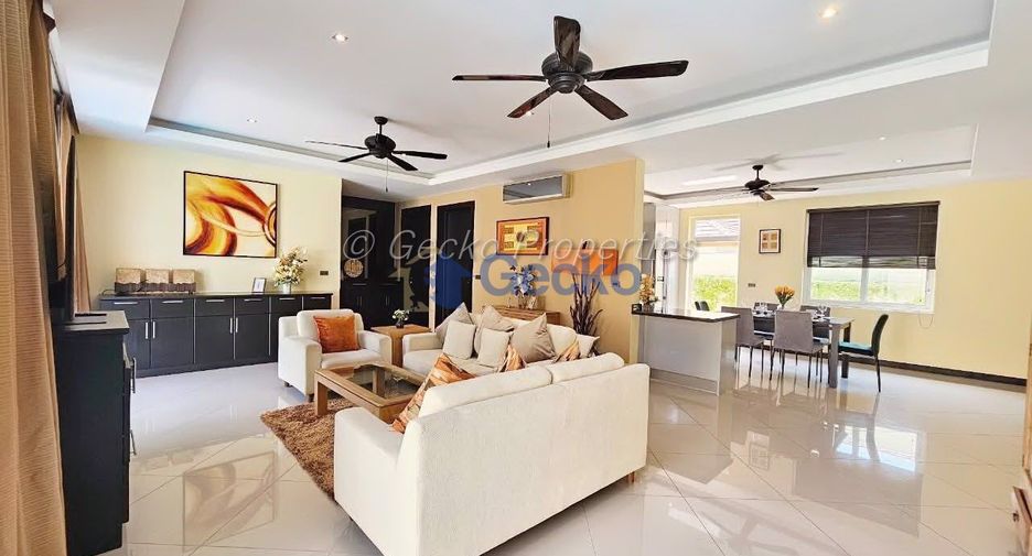 For rent and for sale 4 bedrooms house in Bang Lamung, Chonburi