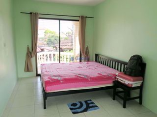 À louer 3 chambres maison à Bang Lamung, Chonburi