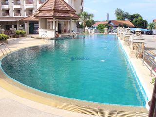 For rent 2 bedrooms condo in Bang Lamung, Chonburi