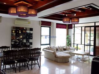 À louer 3 chambres maison à Bang Lamung, Chonburi