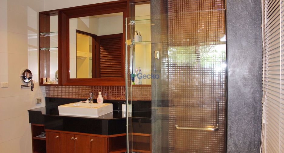 For rent 3 bedrooms house in East Pattaya, Pattaya