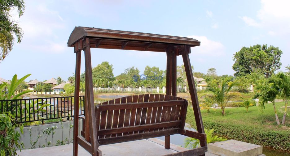 For rent 3 bedrooms house in East Pattaya, Pattaya