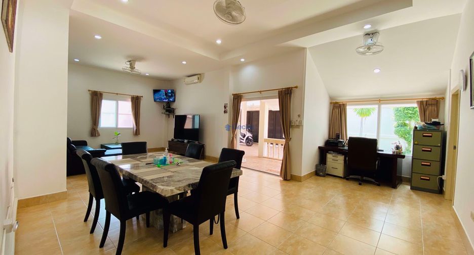 For sale 3 bedrooms house in East Pattaya, Pattaya