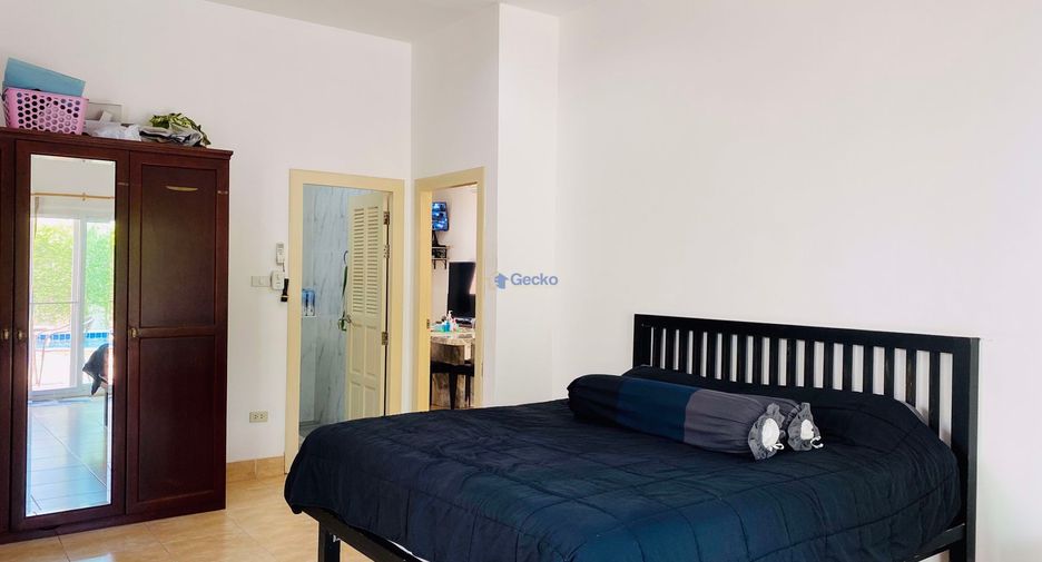 For sale 3 bedrooms house in East Pattaya, Pattaya