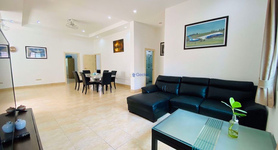 For sale 3 bedrooms house in East Pattaya, Pattaya