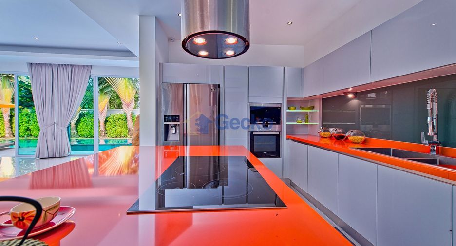 Casa en alquiler y en venta de 3 habitaciones en East Pattaya, Pattaya