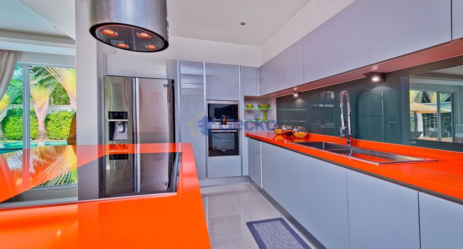 Casa en alquiler y en venta de 3 habitaciones en East Pattaya, Pattaya