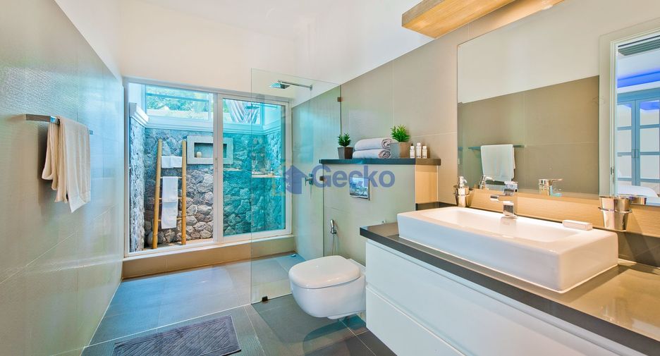 Casa en alquiler y en venta de 3 habitaciones en East Pattaya, Pattaya